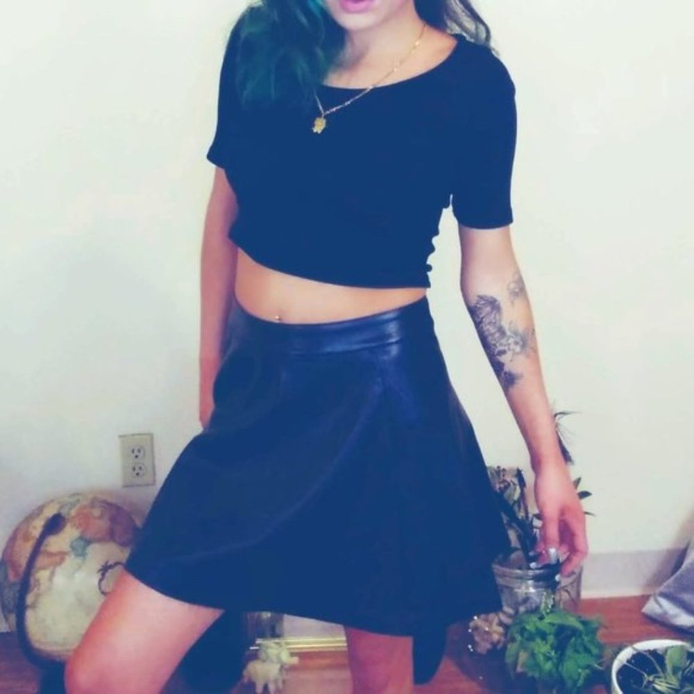 DIVIDED High Waisted Faux Leather Mini Skirt EUC